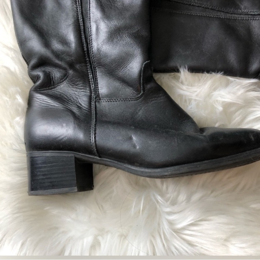 Black Waterproof Leather Boots with Heel - Picture 6 of 6